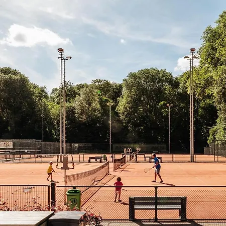 The Quay - Free Parking