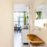 The Quay - Free Parking Gæstehus 4*